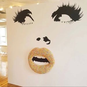 Meet your Posher, Naketa